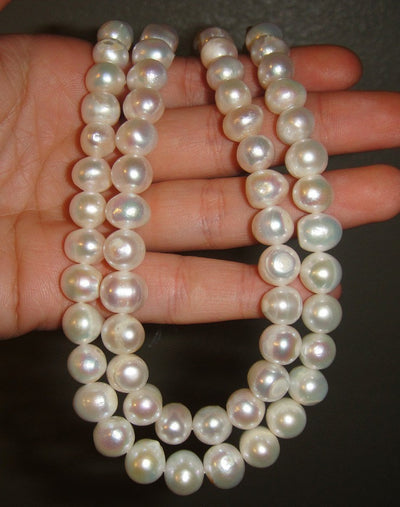 9mm freshwater pearls. 16 inch strand.